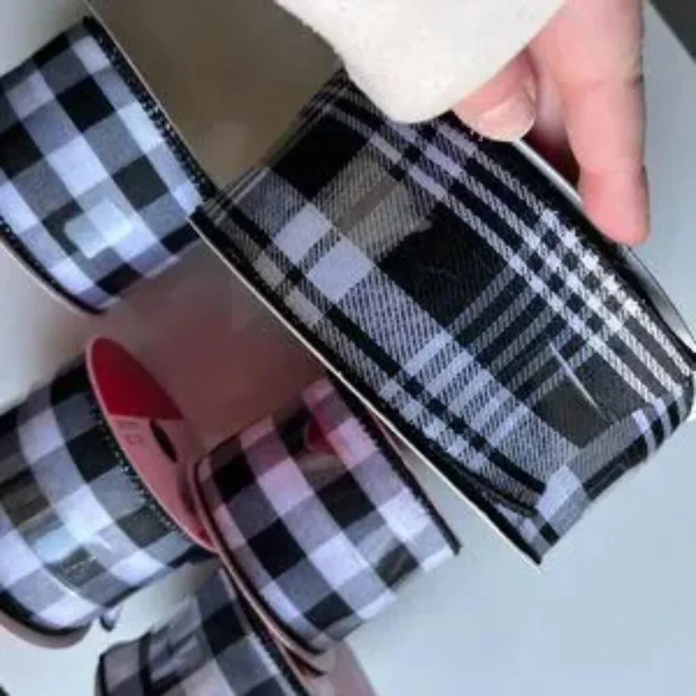 Wired Fabric Ribbon‎ (1 jumbo roll / 4 standard rolls) (NEW) (p/s)